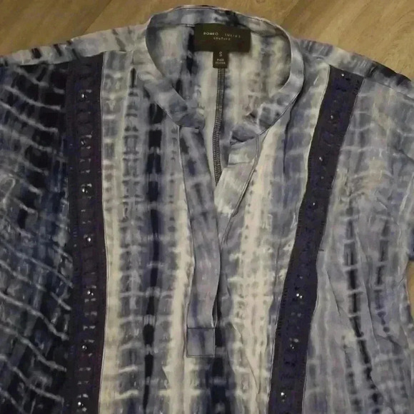 Women's shirt - Picture 5 of 7